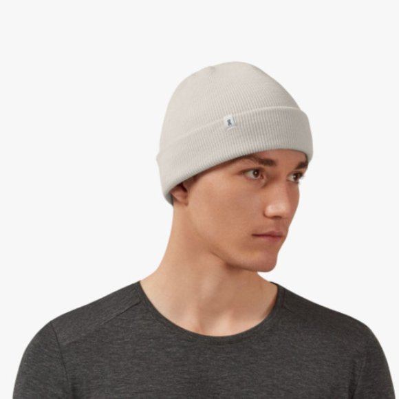 Merino Beanie - Picture 2 of 12